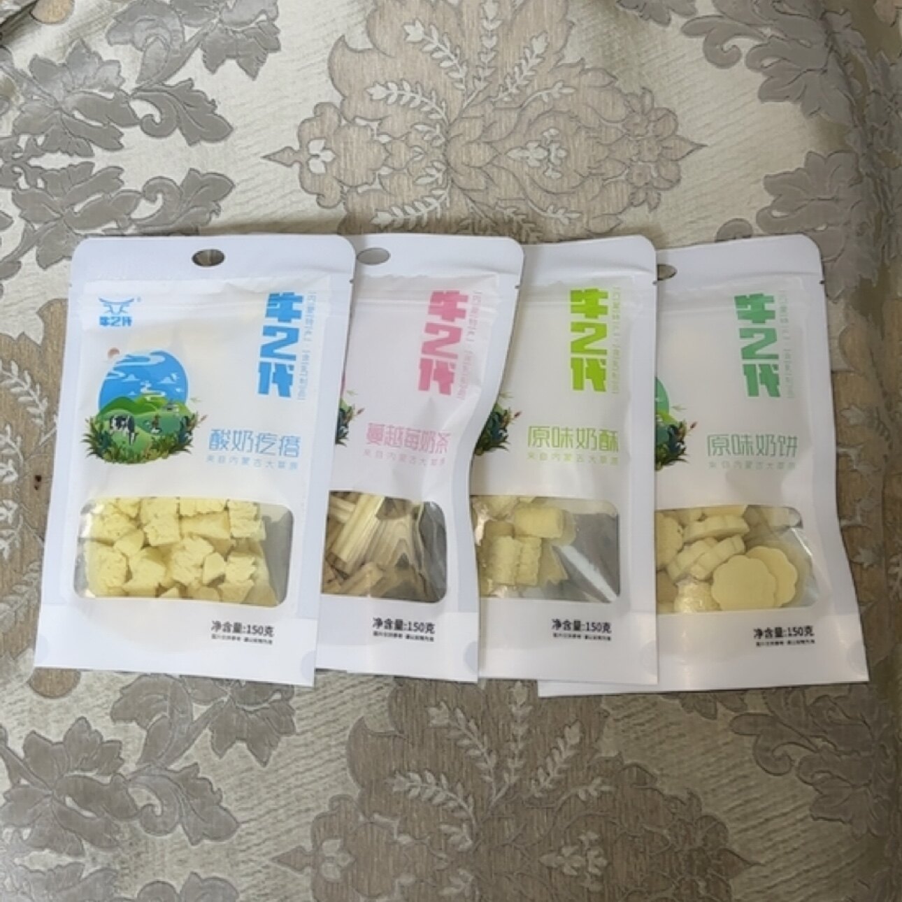 牛2代内蒙古特产奶片奶酪奶酥奶疙瘩奶条奶棒乳送礼组合原味600g