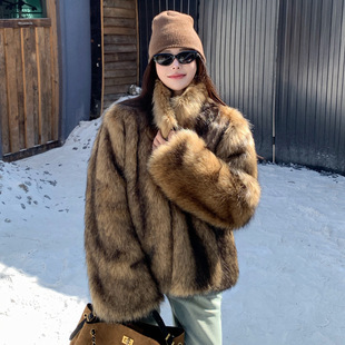实拍感棕色环保狐狸皮外套女冬季新款海宁年轻款毛茸茸皮