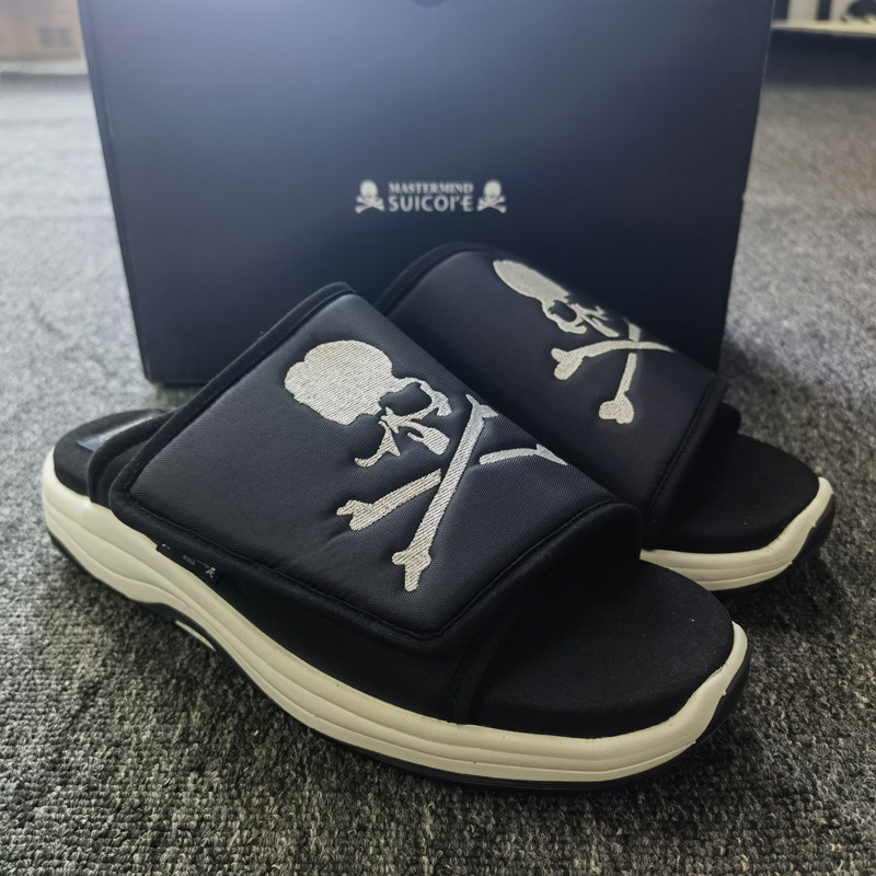 MMJ x SUICOKE 刺绣骷髅 魔术贴 休闲拖鞋