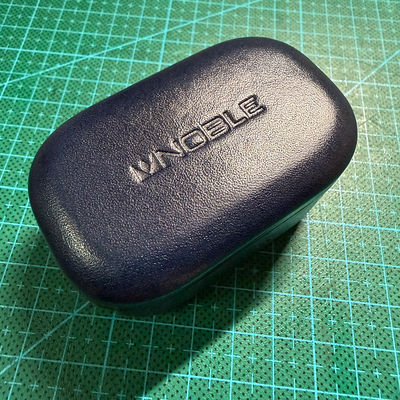 适用于Noble FoKus Prestige Encore保护套皮头层牛皮植鞣革定制小众FoKus Encore保护套保护壳防摔耳机壳