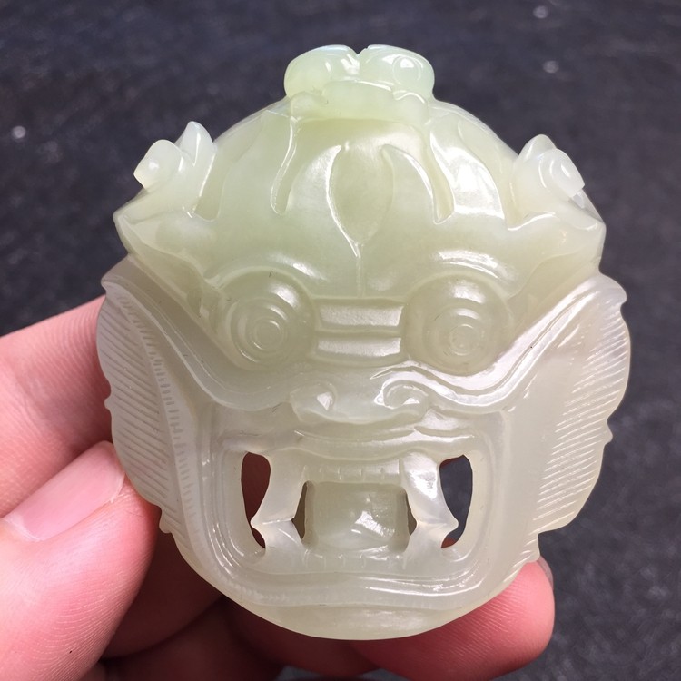 和田玉山料白玉兽面皮带扣翠青色男款正品保真天然玉石带证书疯哥