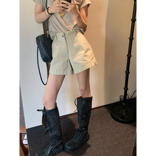 夏季经典百搭显瘦卡其短裤女