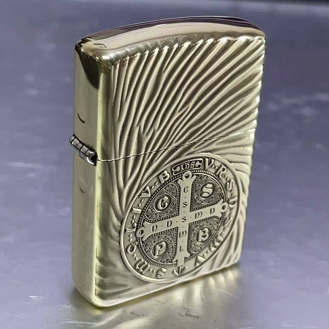 Zippo打火机美国正品浮雕螺旋康斯坦丁圣父盔甲机男士送礼收藏级