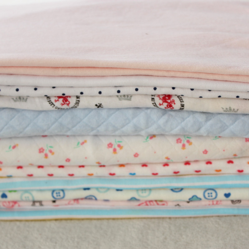 服装碎花纯色卡通布料