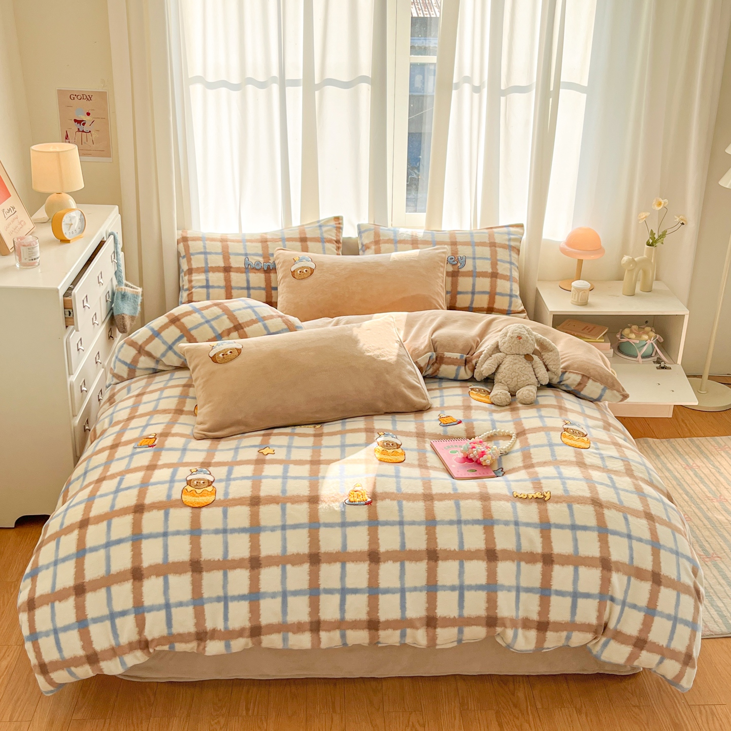 AB版儿童卡通毛巾绣可爱牛奶绒四件套被套床单床笠冬季双面绒保暖