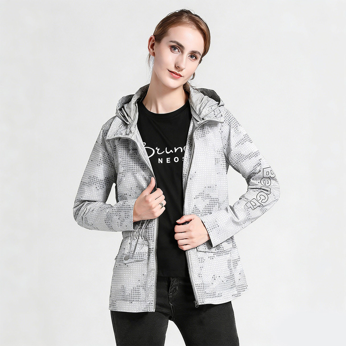 新款女纯棉短款收腰风衣透气春秋季单层夹克户外不缩水高品质上衣