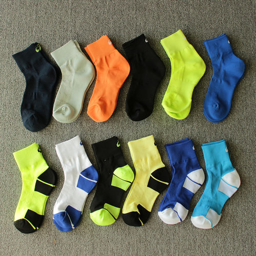 春秋透气中筒运动跑步瑜伽袜子