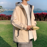 卡其色