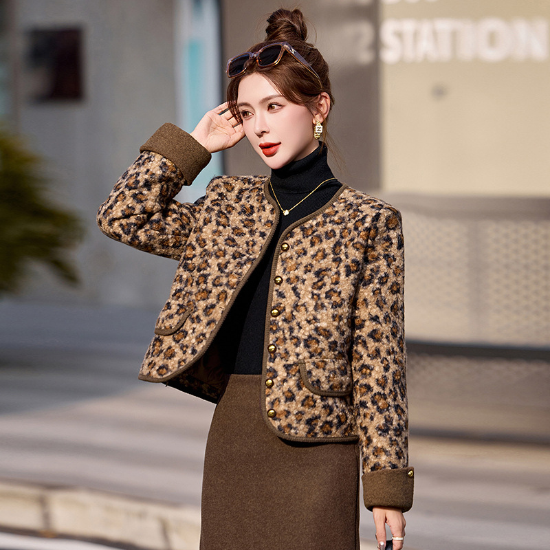 女式棉衣冬季新款女装设计感圆领豹纹夹棉短款上衣时尚外套YB8806