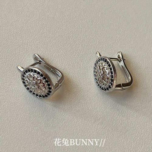 如蝶在野 优雅老派复古典花纹小众设计镂空圆盘精致耳扣高级耳钉