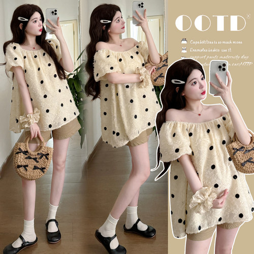 2026新款夏季孕妇装两穿一字肩韩版刺绣波点娃娃衫宽松百搭上衣