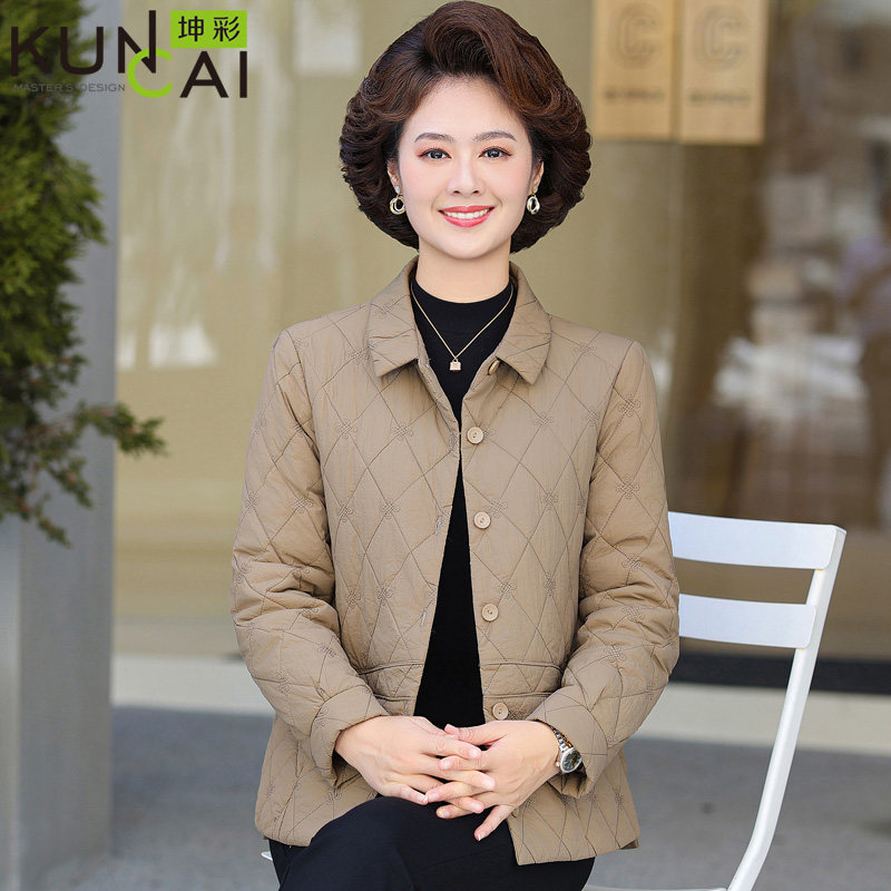 新款妈妈秋冬短款外套轻薄羽绒棉服中年女洋气春秋中老年大码棉袄
