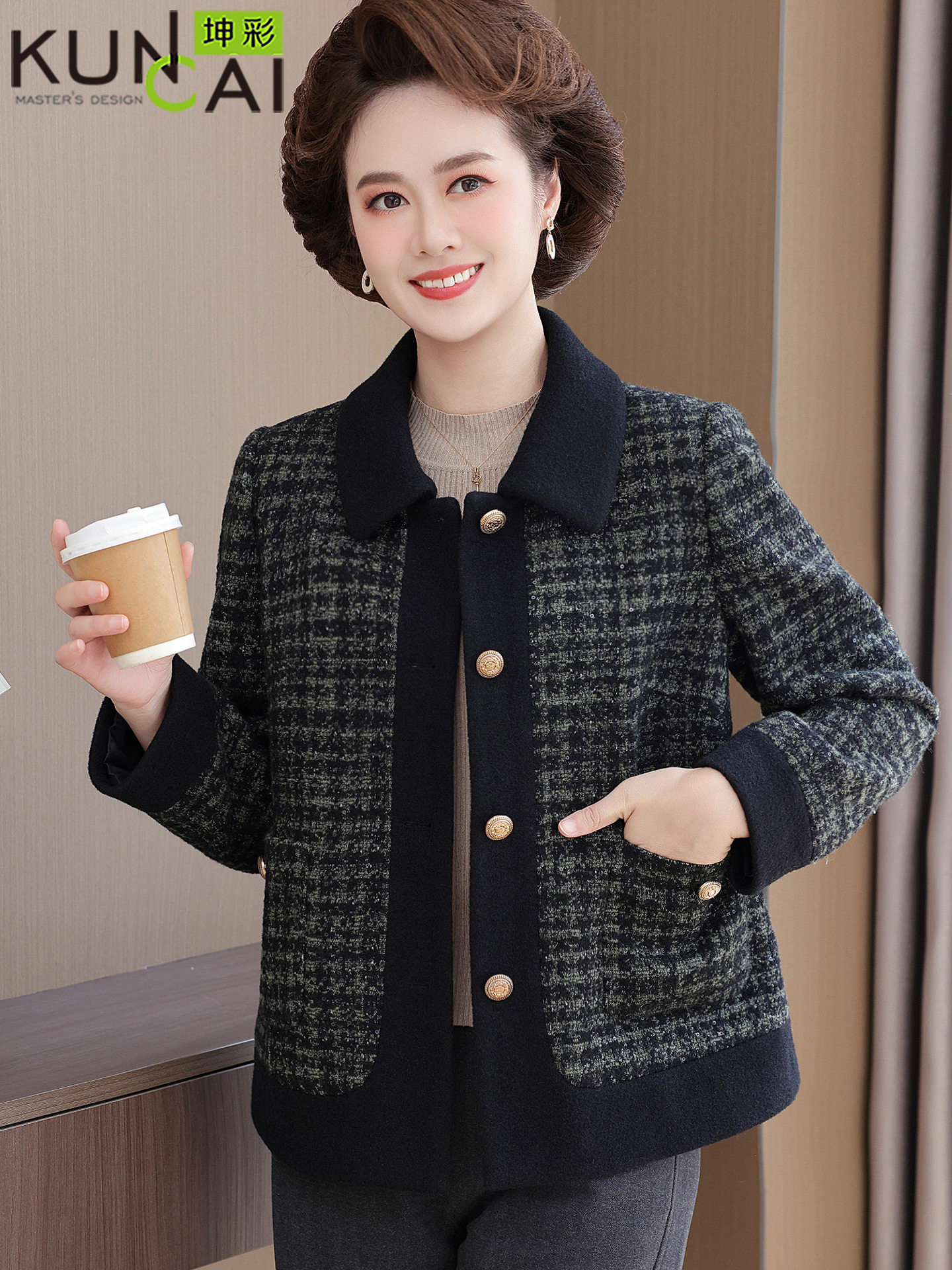 妈妈秋装时尚小香风毛呢外套短款呢子大衣中老年女装洋气翻领上衣,女装/女士精品,中老年女装,淘宝优惠券,粉丝福利购,淘宝优惠卷