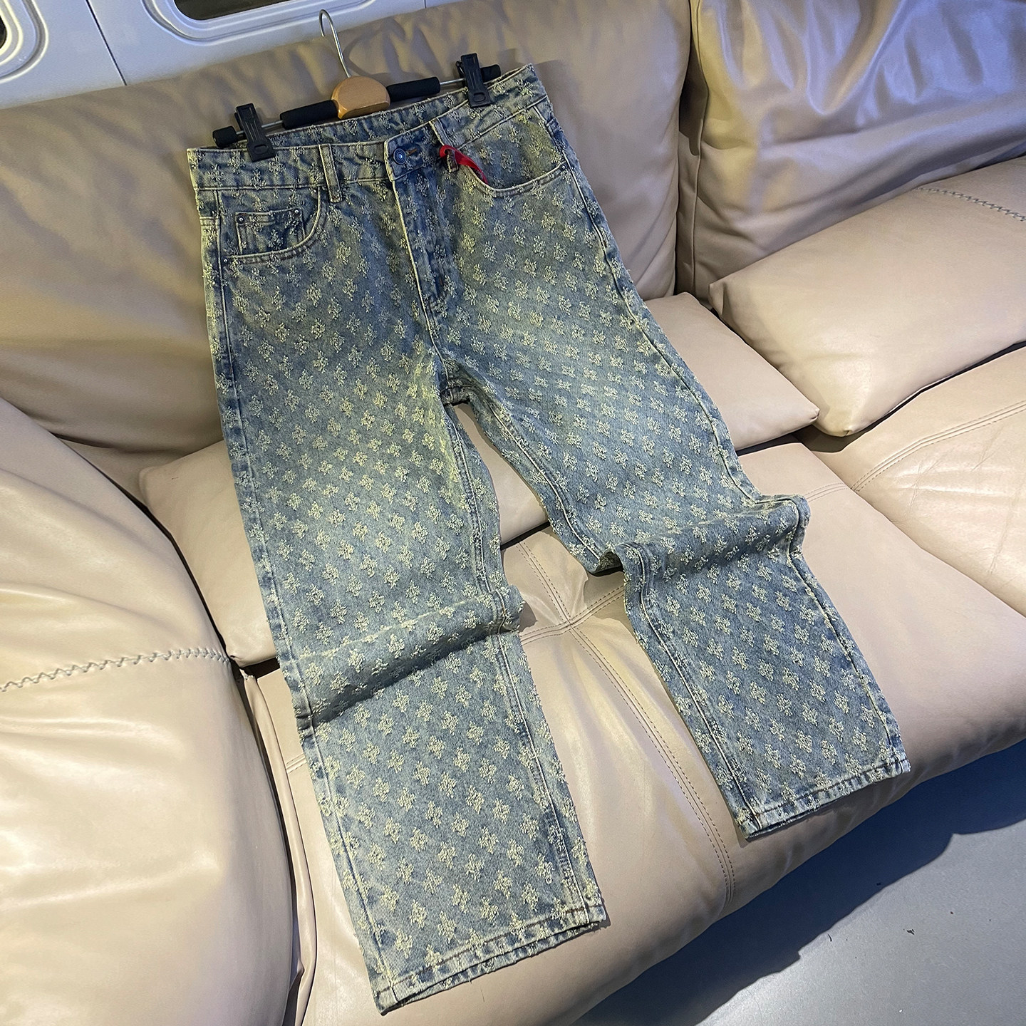 美式复古提花满印牛仔裤男潮牌设计感百搭宽松直筒水洗阔腿长裤子