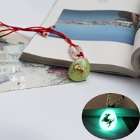 Красная веревая собака