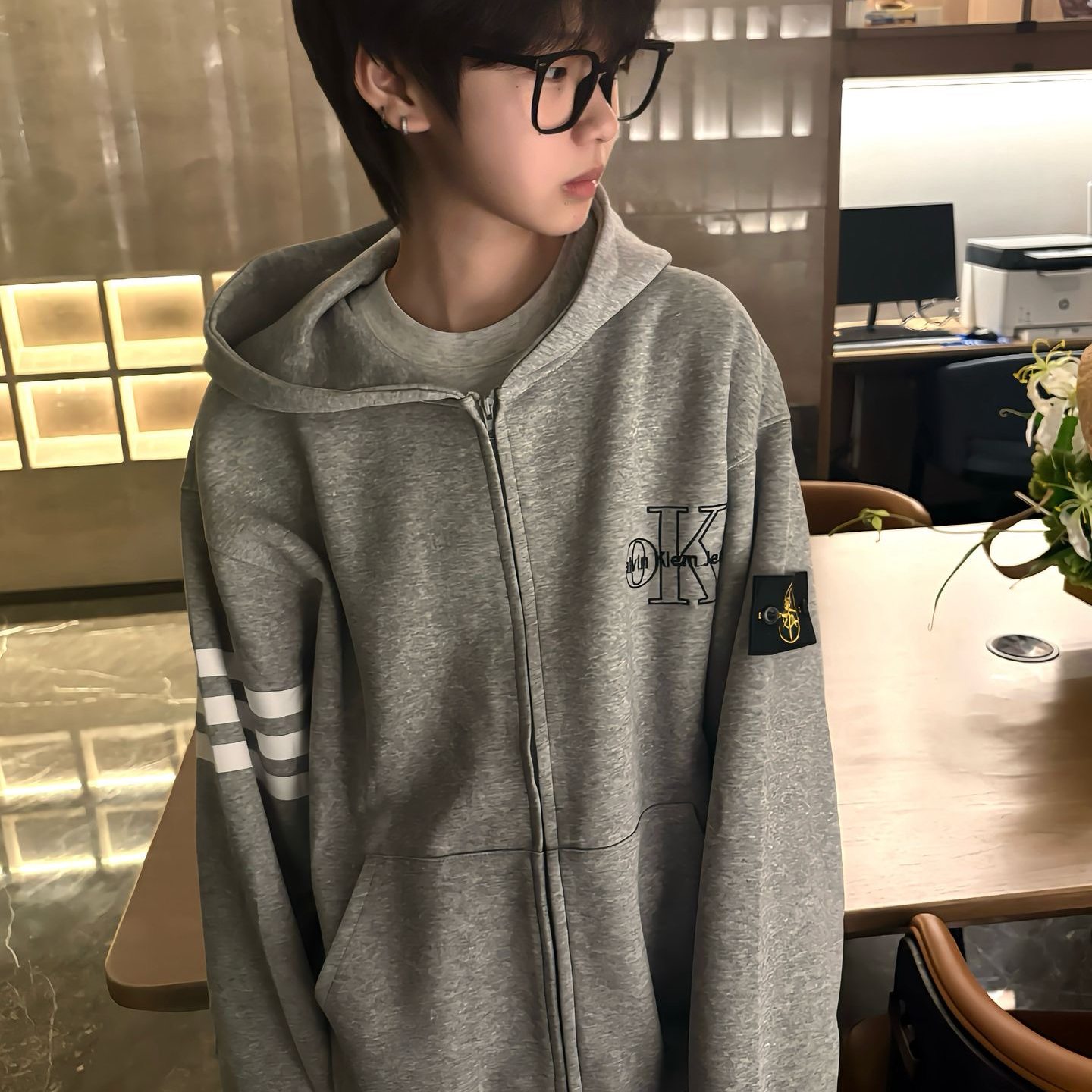 美式复古三杠烫印徽章刺绣连帽卫衣男秋冬宽松休闲设计感开衫外套
