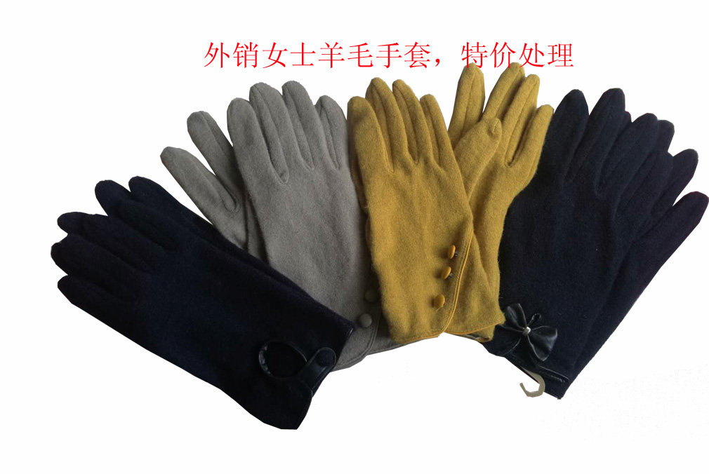 韩版防寒秋冬女士新品皮扣镶边羊毛保暖薄型五指分指手套反季大促