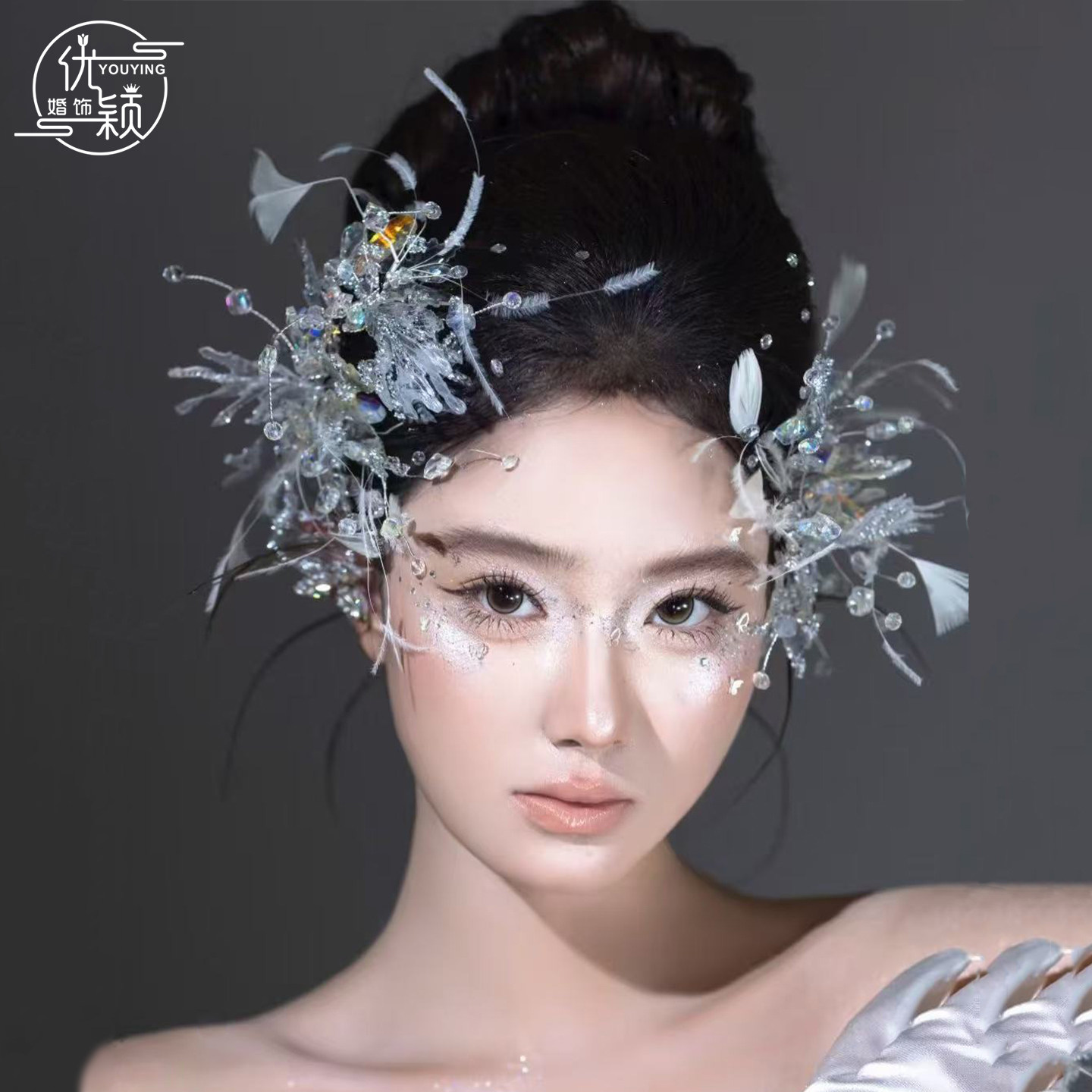 优颖超仙羽毛串珠蝴蝶发夹