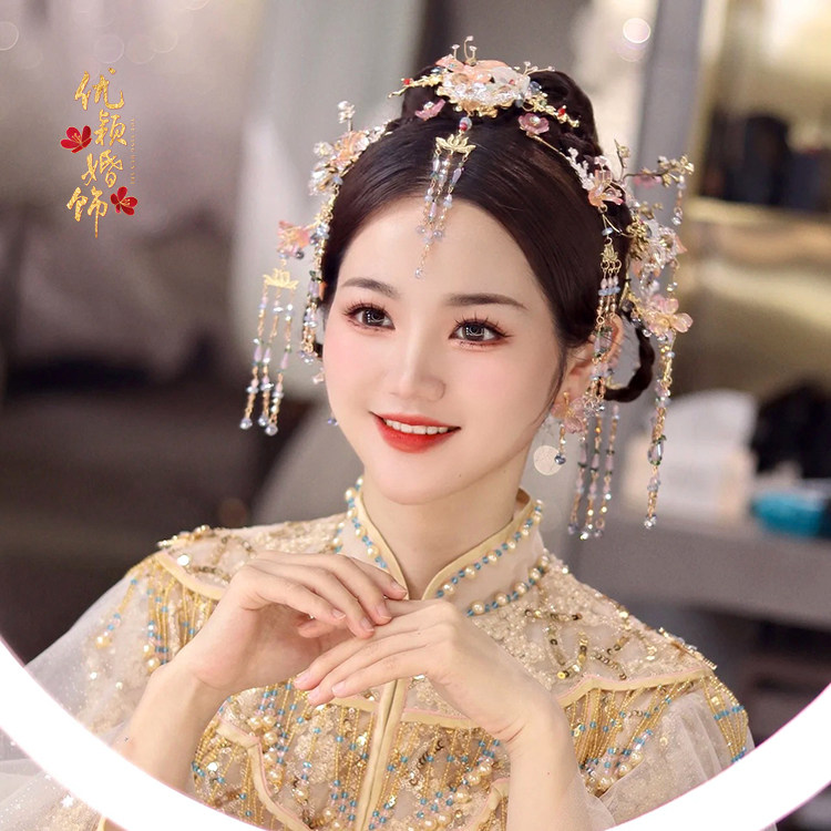 中式古装秀禾服琉璃花朵长流苏