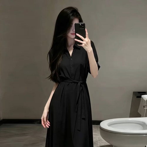法式高级感黑色Polo领衬衫连衣裙子女夏季巨好看独特漂亮收腰长裙