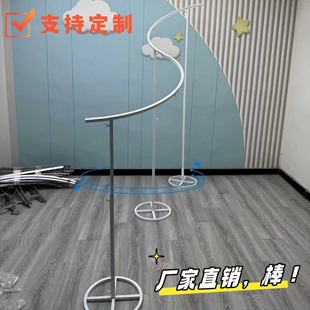 婚庆铁艺道具异型S架阶梯状婚礼布置迎宾区贝母片装饰线帘架子