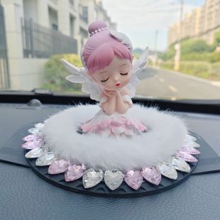 饰高档车载用品 女士汽车摆件创意车内饰贝拉安妮网红羽毛中控台装