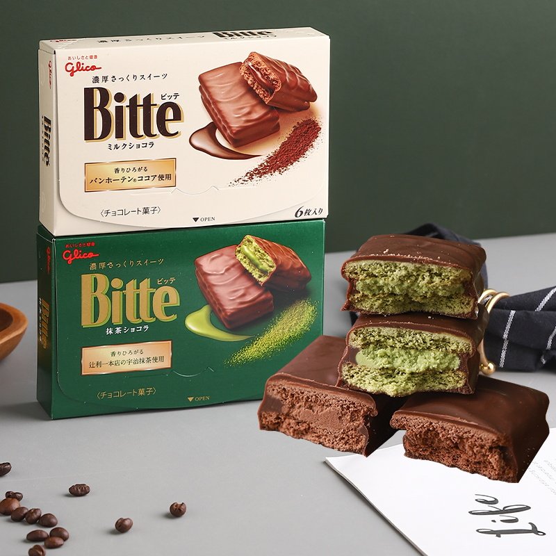 格力高Bitte宇治抹茶夹心派巧克力涂层饼干日本进口零食新年礼物