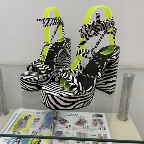 外贸女鞋粗跟系带pu方头