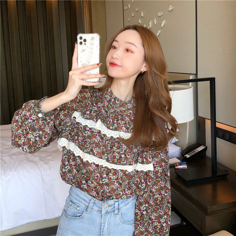 Real auction real price retro small broken flower stand collar wood ear edge Chiffon Top