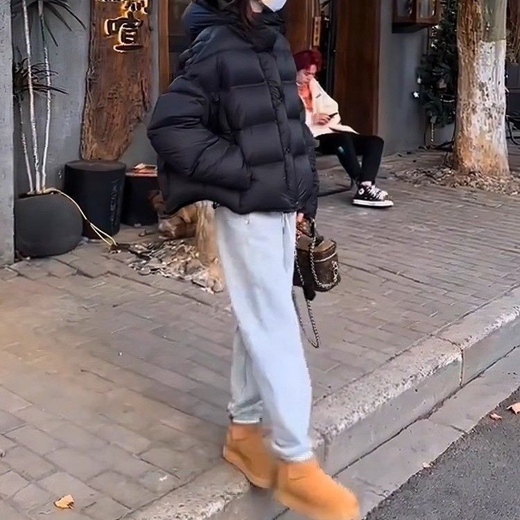 泡芙龟背黑色短款棉服女2026年秋冬季新款加厚连帽面包服外套