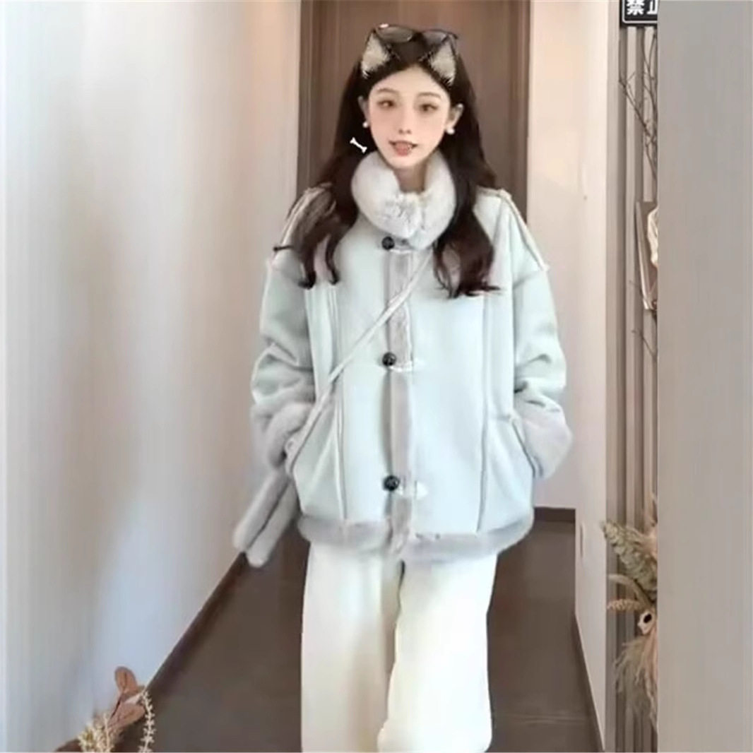 羊羔毛皮毛一体外套女2024冬季新款宽松小个子百搭羊羔毛绒上衣