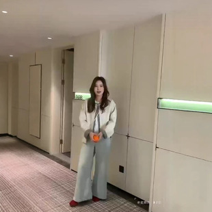 2026年春款外套女拼接格子圆领外套新款学院风上衣长袖慵懒风夹克