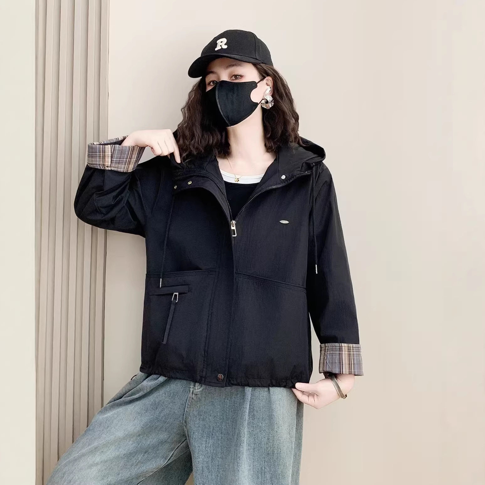 韩系设计感格子拼接长袖冲锋衣外套女2026春秋新款小个子夹克上衣