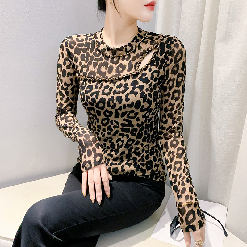 性感镂空钉钻豹纹网纱加绒打底衫