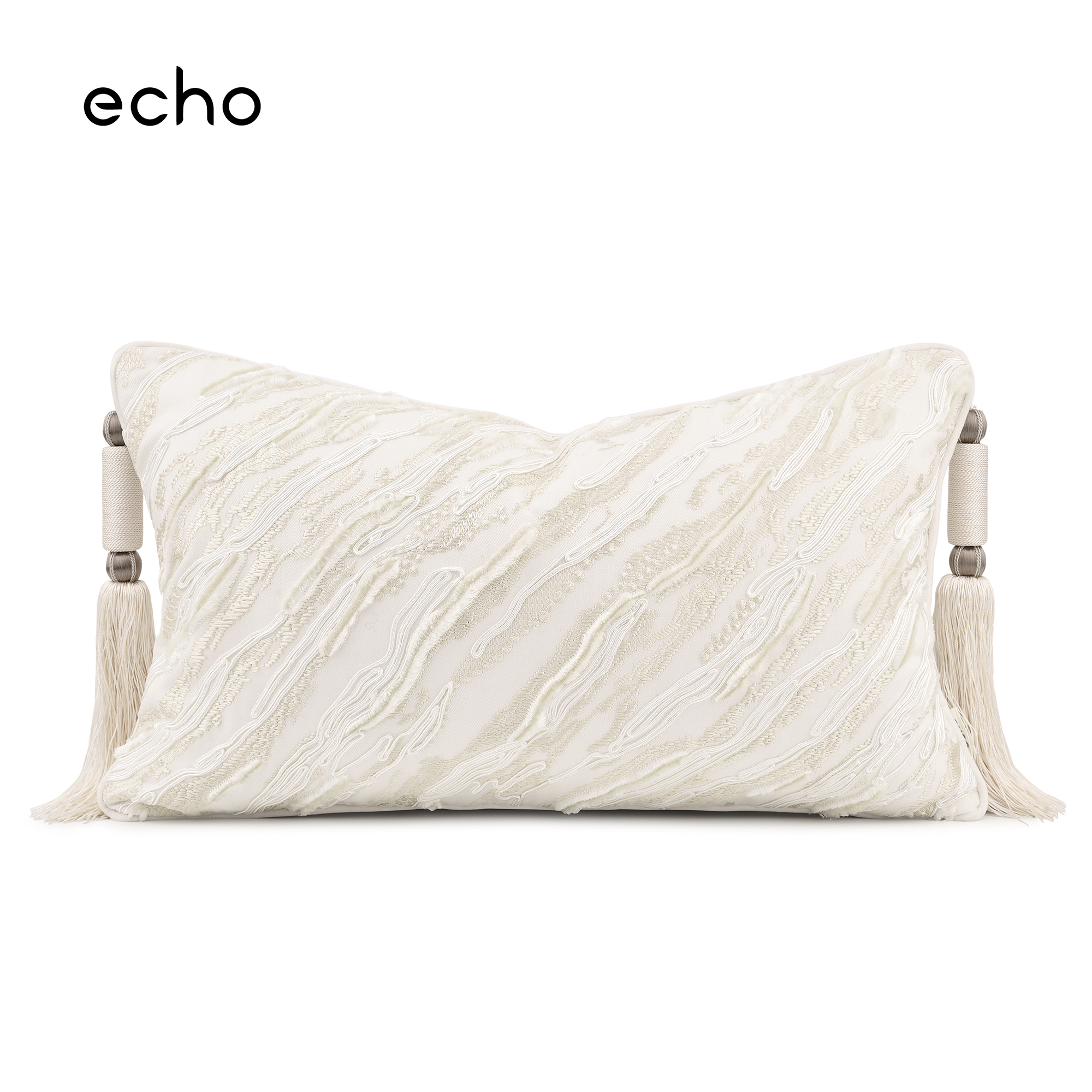 echo南洋老钱风样板间米白色刺绣云纹图案腰枕中古度假风靠垫套