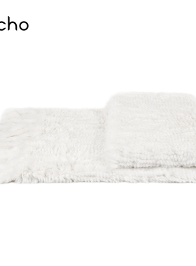 高档别墅公寓样板间轻奢卧室高档真獭兔毛皮草白色搭毯床尾巾搭巾