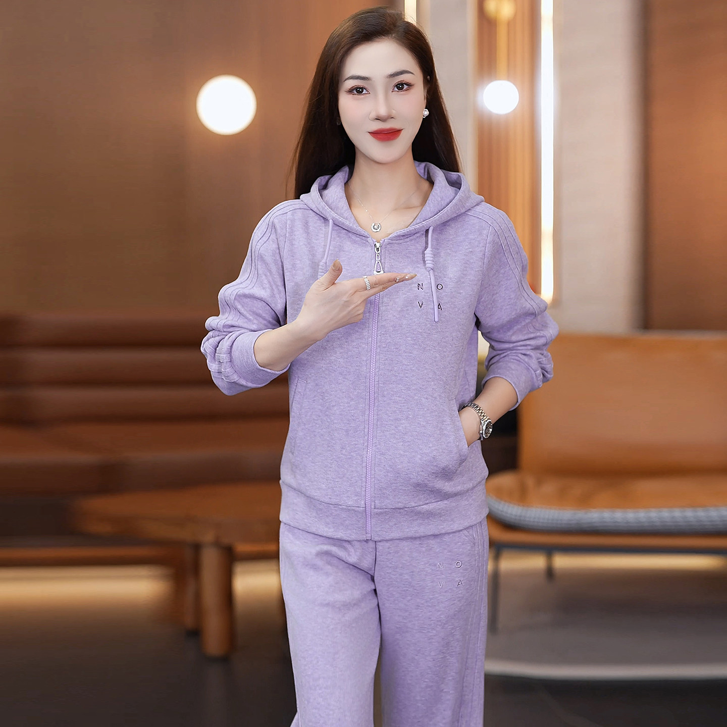时尚连帽休闲套装女秋季新款紫色卫衣拉链外套阔腿裤减龄两件套