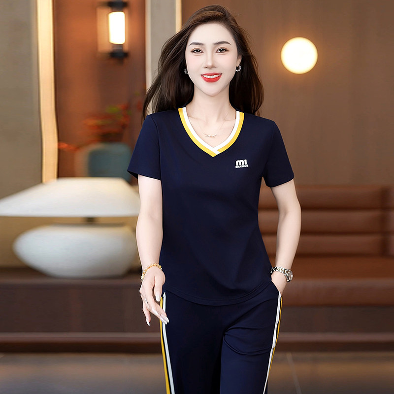 夏季运动服套装女新款韩系时尚洋气减龄冰丝短袖阔腿七分裤两件套