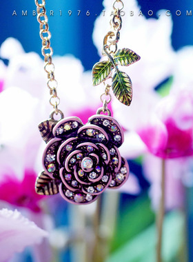 玫瑰水晶镶嵌花卉项链