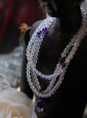 斯里兰卡多彩缠绕乌拉圭紫水晶