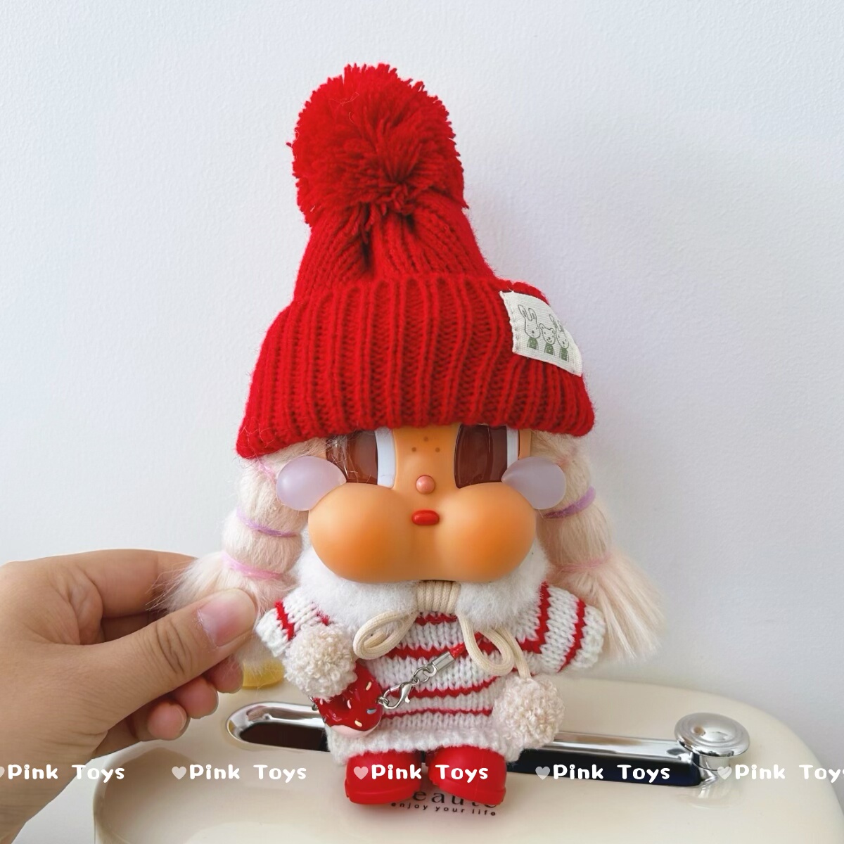 CRYBABY哭娃度假Vacation Mode On搪胶咕噜娃衣圣诞新年毛衣着替,模玩/动漫/周边/娃圈三坑/桌游,潮玩娃衣,淘宝优惠券,粉丝福利购,淘宝优惠卷