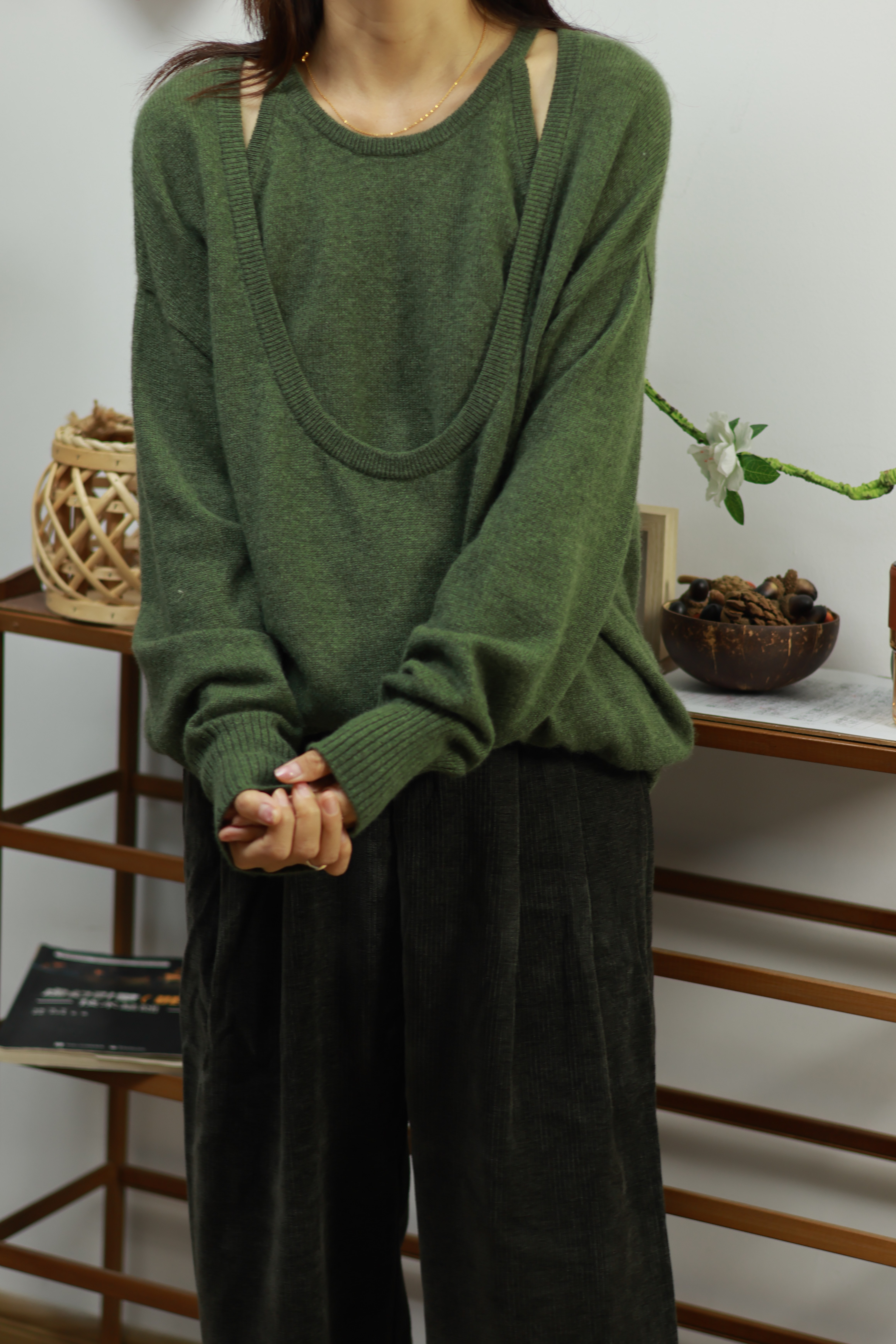 【LU】 两件套  100%山羊绒U领叠穿宽松时尚百搭显瘦套头针织上衣