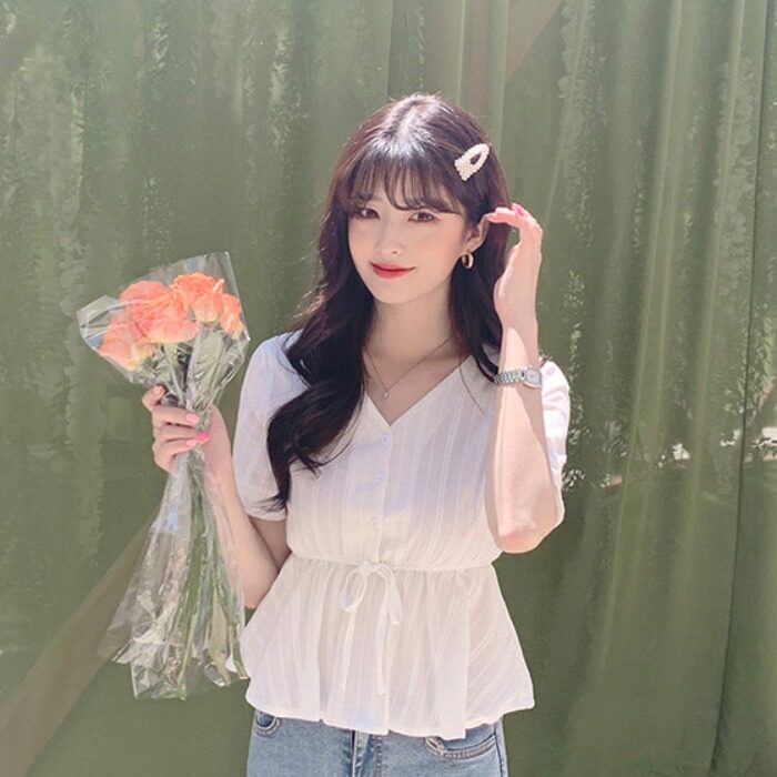 the republic of korea chic shirt Design Western style Retro Scheming Korean Edition Embroidery Short sleeved Waist jacketin the Women's clothing/Boutique , Shirt  category - from Buy2taobao.com to provide professional Taobao agent buy service