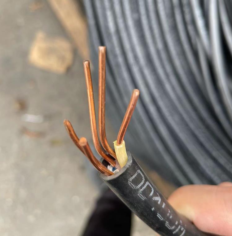 纯铜WDZBN-YJY5*2.5低烟无卤