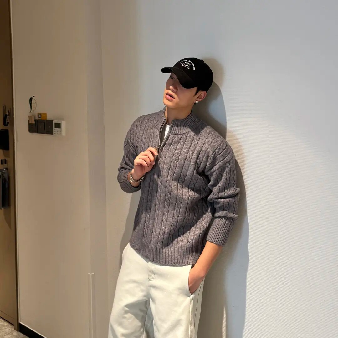 秋冬季复古慵懒风半拉链短款毛衣男女保暖宽松纯色百搭立领针织衫