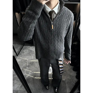 半拉链麻花纹灰色毛衣男秋冬季老钱风男装英伦痞帅内搭半高领外套