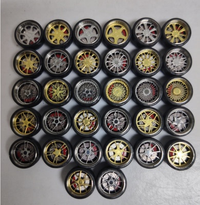 1/64改装轮毂（配刹车碟钳）功能版，合金制造适配多美卡京商绿光