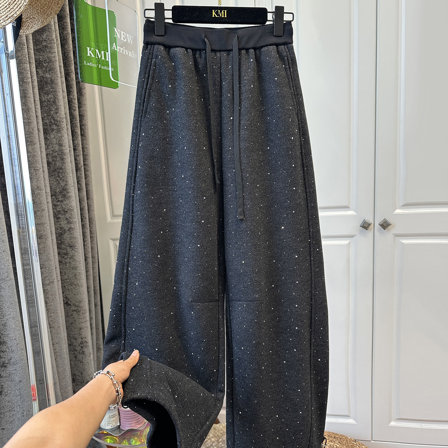 胖妹妹200斤大码韩系重工烫钻加绒加厚阔腿裤女秋冬显瘦休闲裤子,女装/女士精品,休闲裤,淘宝优惠券,粉丝福利购,淘宝优惠卷