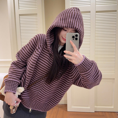 紫色条纹连帽毛衣外套女开衫秋冬韩系软糯百搭针织衫上衣加厚短款