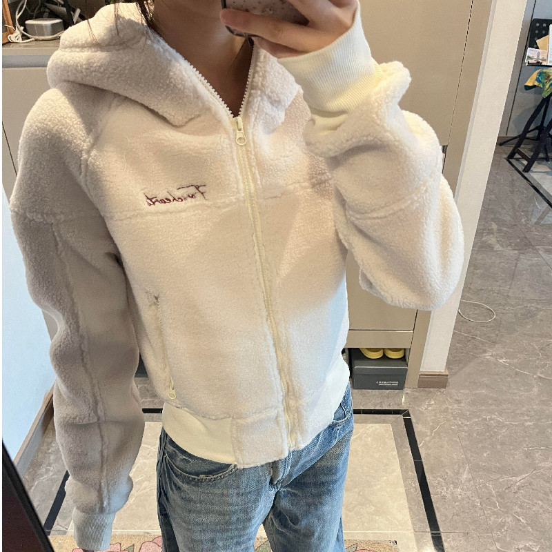 大码美式复古羊羔绒短款连帽外套女秋冬新款加厚宽松慵懒感上衣潮,女装/女士精品,卫衣/绒衫,淘宝优惠券,粉丝福利购,淘宝优惠卷